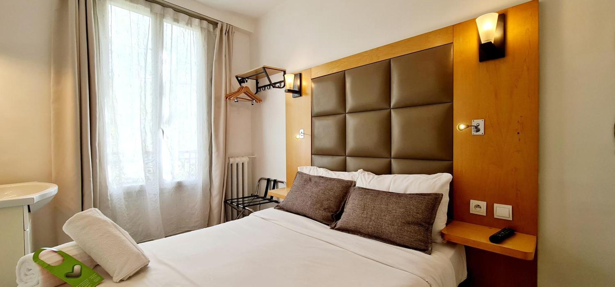 Chambre Double avec Salle de Bains Commune